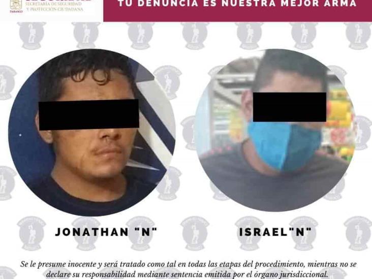 Detienen a dos hombres señalados como presuntos responsables de robo