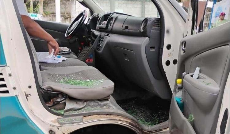 Motosicarios balean a chofer de combi en la ranchería Buenavista