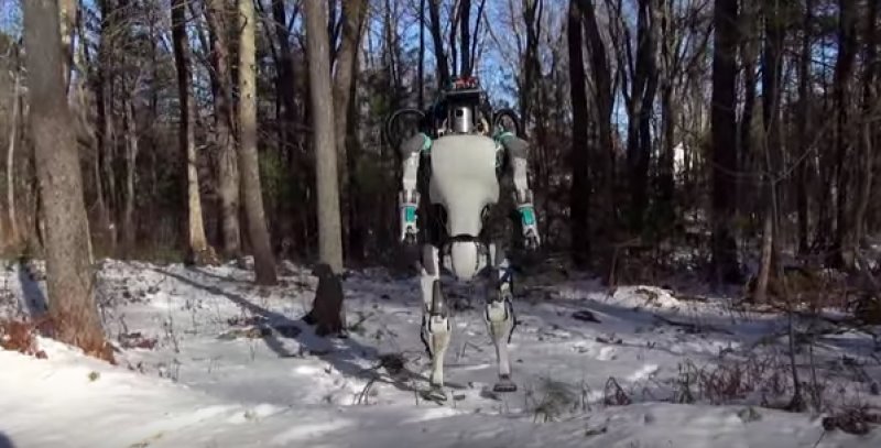 Presentan nuevo robot Atlas que hace cosas increíbles
