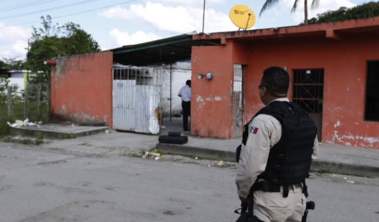 Descubren presunta banda de traficantes de autos robados en Ciudad Tecolutilla