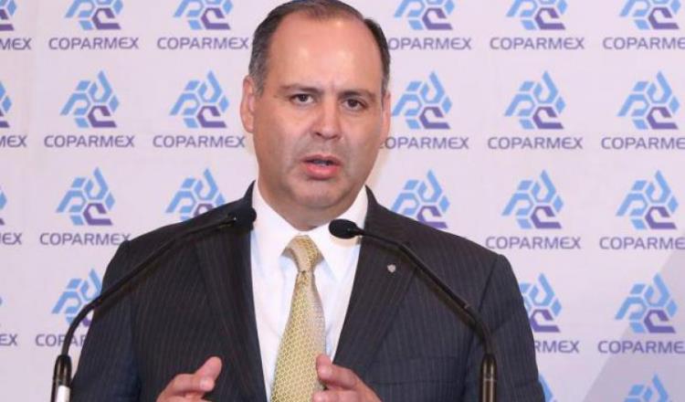 Debe convocarse a diálogo nacional para aumento salarial propone Coparmex