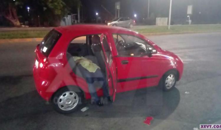 Asesinan a balazos en unos 15 años a policía preventivo en Simón Sarlat Centla