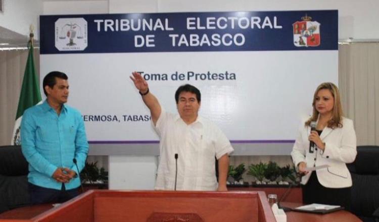 Se registran 16 aspirantes para ocupar la vacante  de Óscar Rebolledo en el TET