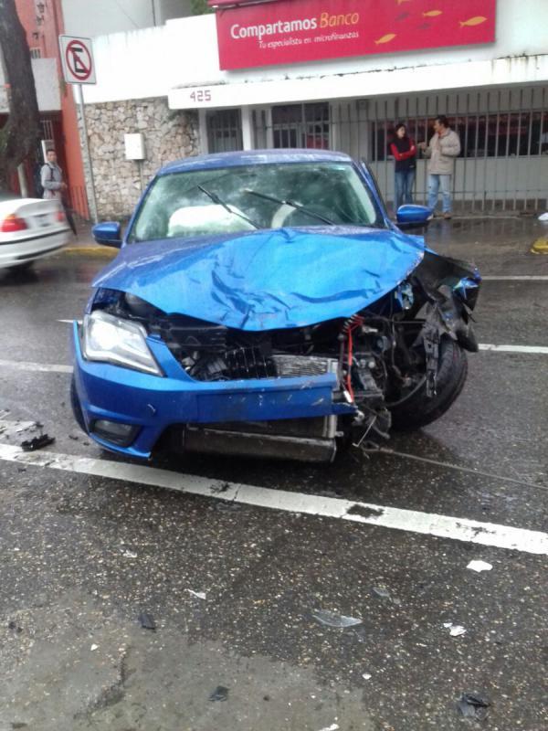 Reporta PEC cuatro accidentes automovilísticos provocados ayer sábado por lluvia