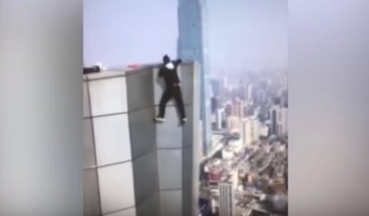 Wu Yongning, escalador de edificios, fallece al caer desde el piso 62 de un rascacielos