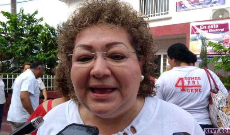 Analiza Candita Gil no iniciar campaña al Senado en Viernes Santo