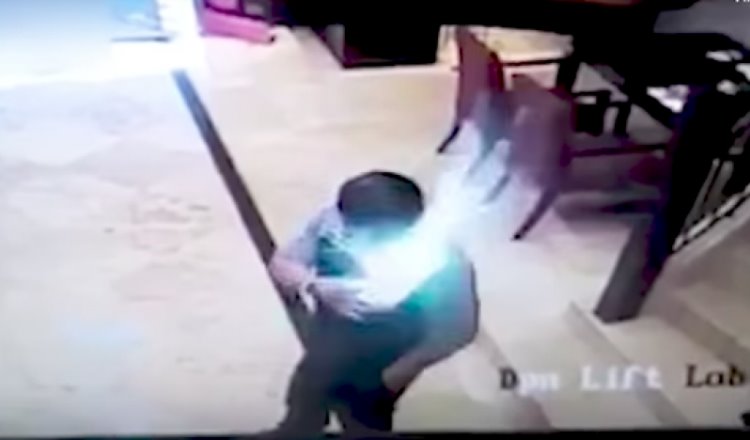 Le explota celular a un supervisor en un hotel de Indonesia