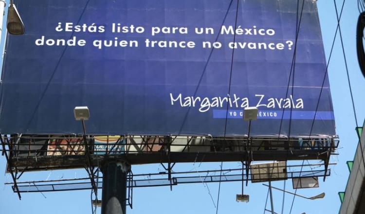Error ortográfico aún permanece en el espectacular de Margarita Zavala