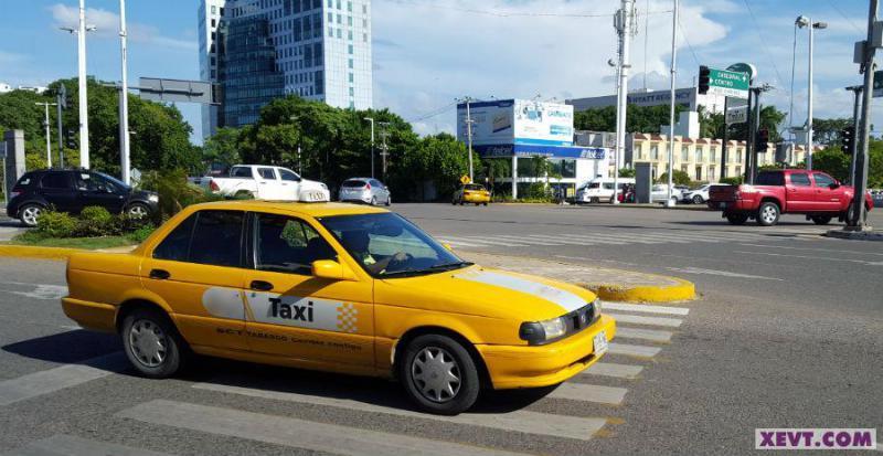 Prevén taxistas plantón en el Quinta para exigir nuevas concesiones
