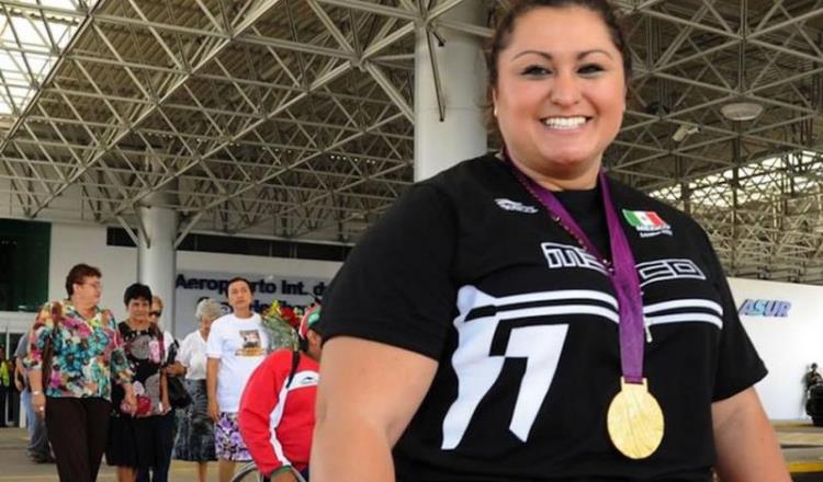 Acusan discriminación a campeona paralímpica María de los Ángeles Ortiz