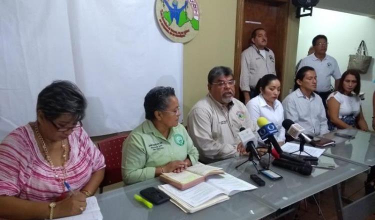 Denuncian trabajadores del COBATAB que ISSET no permite jubilaciones