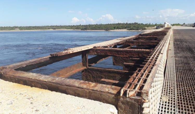 Anuncian rehabilitación del puente de Sánchez Magallanes 