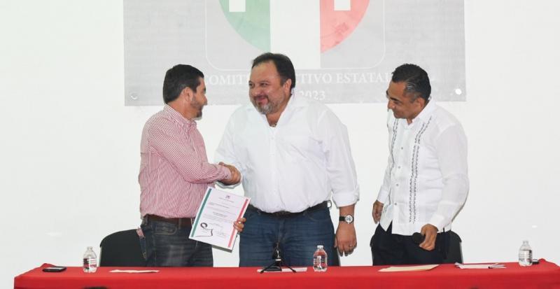 Eligen a diputado Nicolás Bellizia delegado político del PRI en Yucatán