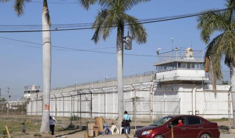 Reingresan 4 reos fugados de la cárcel de Aguaruto 