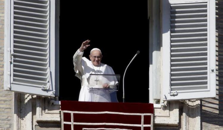 Papa Francisco pide poner fin a conflictos que ensangrientan al mundo