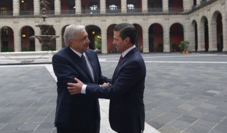 Se reúnen AMLO-Peña Nieto… en Palacio Nacional