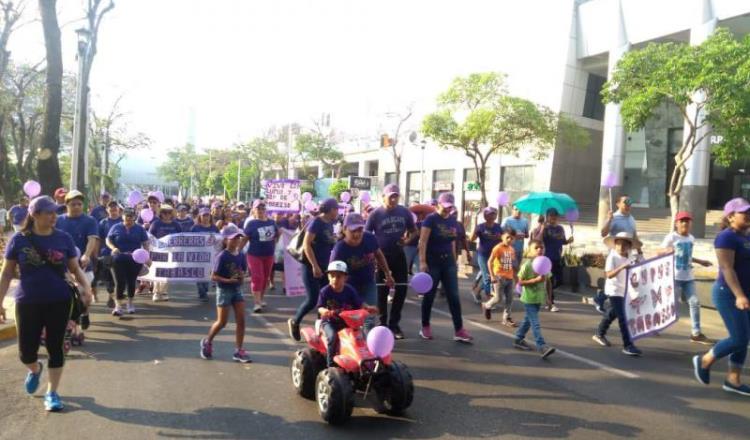 Marchan en Villahermosa para concientizar sobre el Lupus