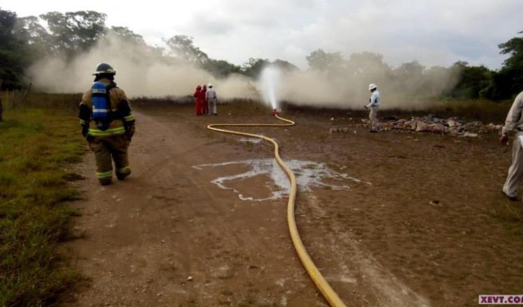 Más de 50 personas fueron evacuadas ante fuga de gas en Buenos Aires, Cunduacán