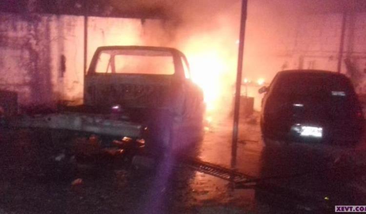 Se incendia taller de hojalatería en Cárdenas