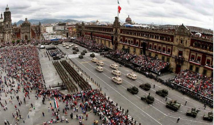 Anuncia Obrador desfile cívico por el 20 de noviembre