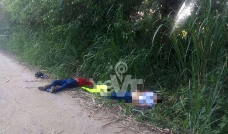 Aparece pareja ejecutada en la carretera Cárdenas-Huimanguillo con presunto narcomensaje