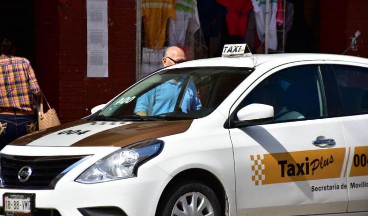 Advierte Taxi Plus aumento del costo del servicio si el taxímetro se implementa por tiempo de recorrido