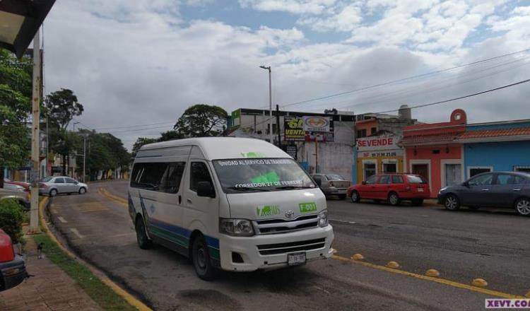 Despiden poco a poco a Transbús… combis regresan a Méndez y 27 de Febrero