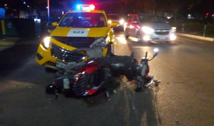 Accidente en Prolongación de Paseo Tabasco y 27 de Febrero deja cuatro heridos