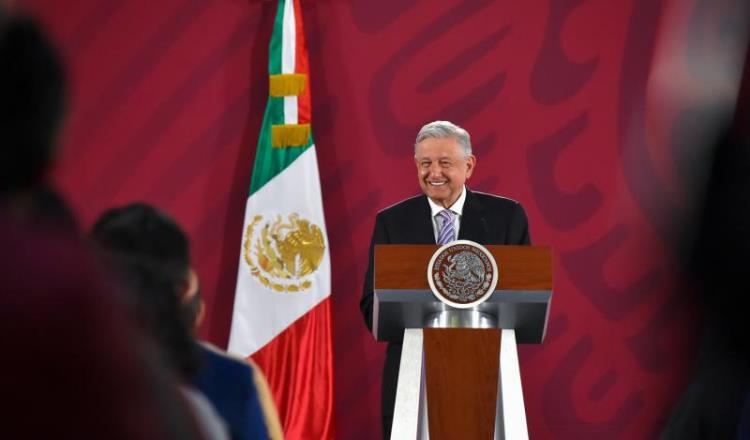 Exageran cuando se habla de militarizar los puertos, critica López Obrador