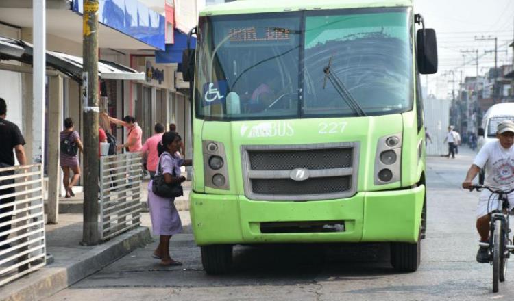 Reconoce presidente del corredor Universidad-Bicentenario del Transbus baja en número de usuarios