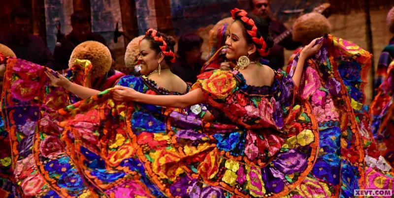 Imagen del Día: Derrochan talento en Encuentro Regional de Danzas Folklóricas
