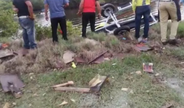 Avioneta de acrobacias se estrella en Guatemala: 3 muertos y un herido