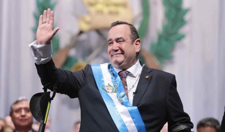 Se reunirá presidente de Guatemala con senadores en México para diálogo comercial