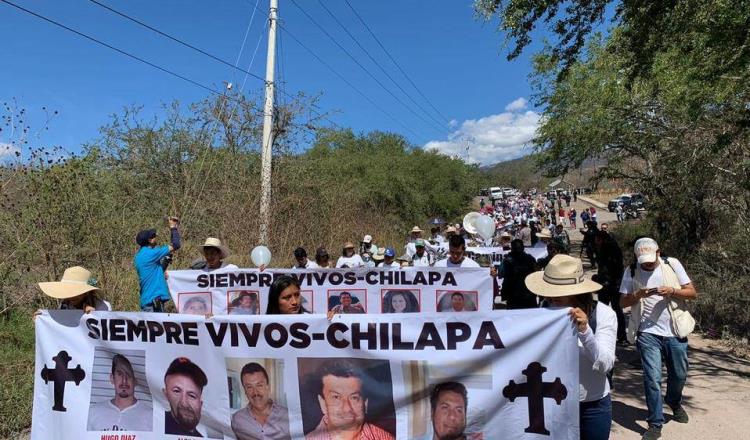 Familia LeBarón marcha por la paz en Chilapa, Guerrero