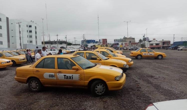 Buscará Semovi que choferes pasen por un filtro para obtener su gafete