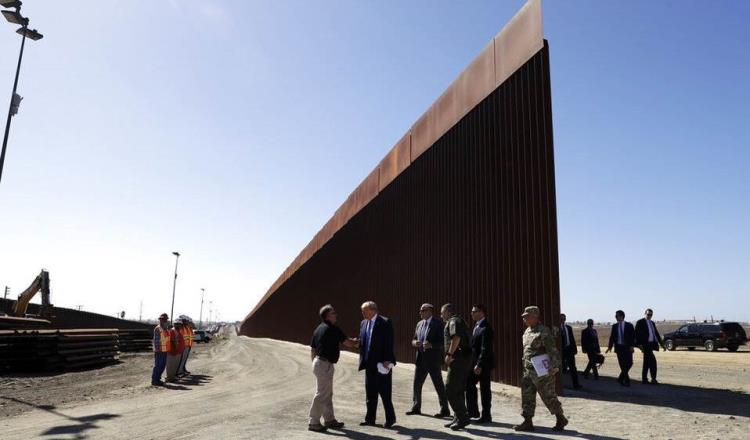 Advierten legisladores al Pentágono que habrá consecuencias si desvía recursos para la construcción del muro