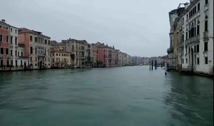 Desaparecen góndolas de canales de Venecia por coronavirus