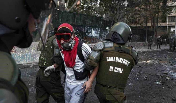Detienen en Chile a 300 personas por protestas