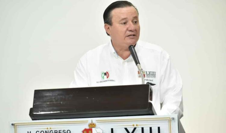 Critica diputado del PRI, Gerald Herrera, que solo se hayan dado créditos en lugar de cumplir con el banco de la mujer
