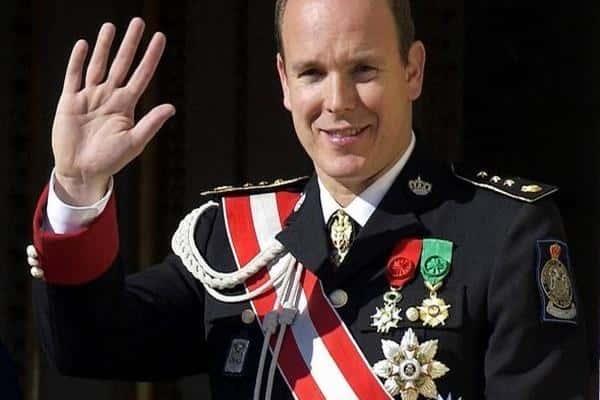 Llega el coronavirus a la realeza; el príncipe Alberto de Mónaco da positivo
