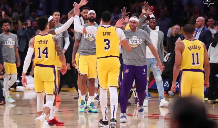 Jugadores de Los Lakers dan positivo por coronavirus; están asintomáticos: NBA