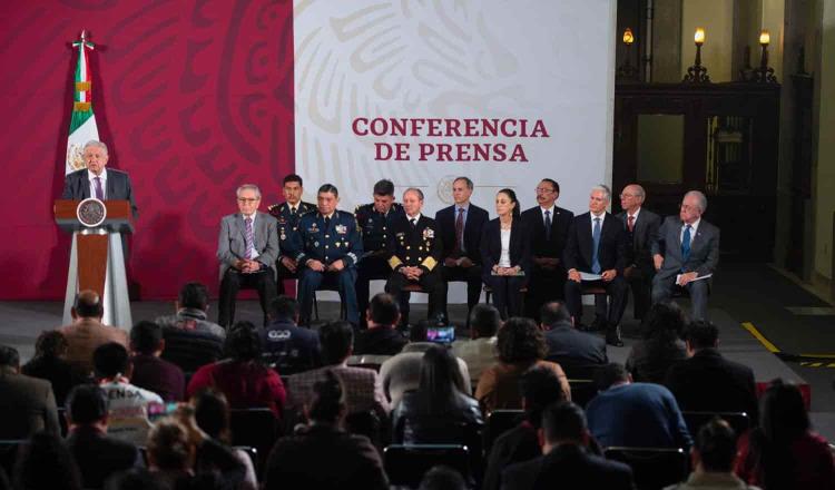 Giras de López Obrador continuarán, aunque reitera que serán con poca participación
