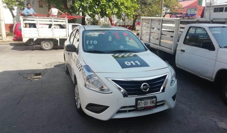 Localizan en Infonavit-Atasta radio taxi con reporte de robo