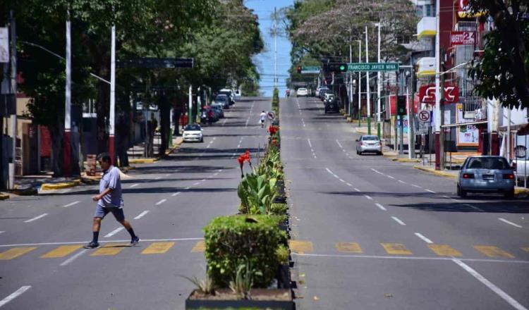 Semi vacías lucieron las calles de Villahermosa este primer domingo de aislamiento ante el covid-19