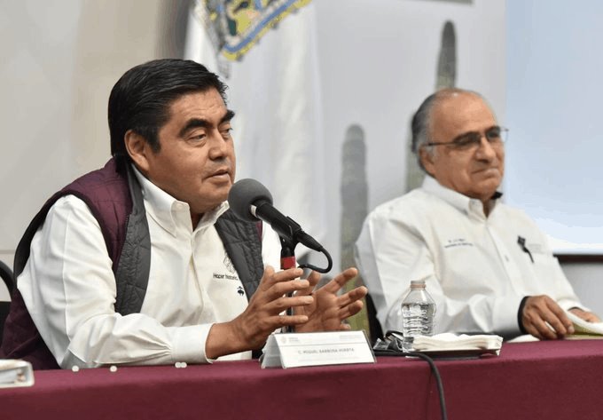 Declara gobernador de Puebla que los pobres son inmunes al Covid-19