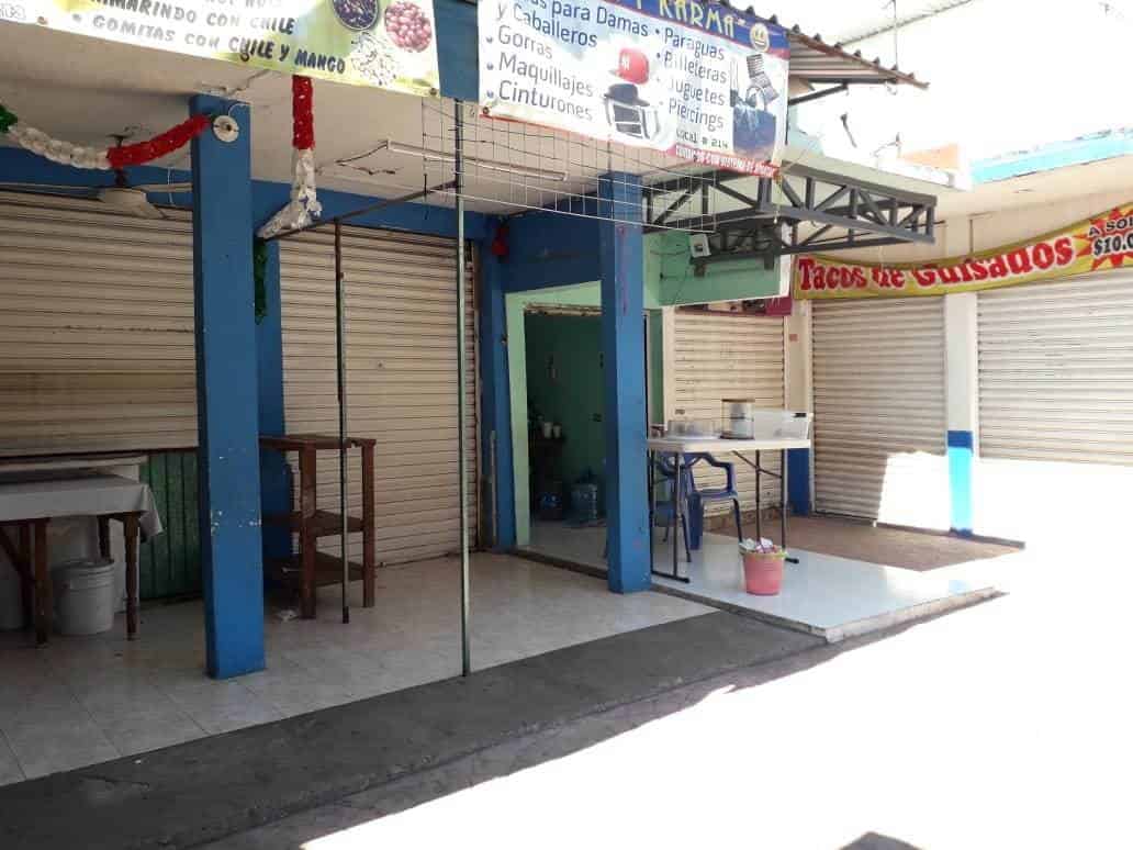 Algunos adultos mayores optan por cerrar sus locales en mercado de Tamulté ante coronavirus