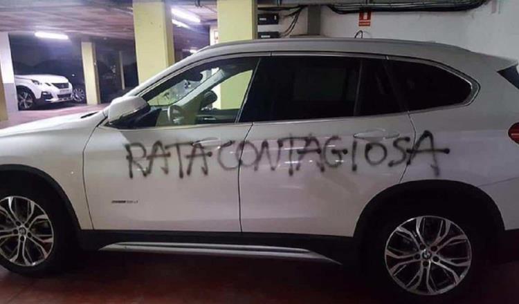 Rata contagiosa, pintan en el coche de una ginecóloga en España