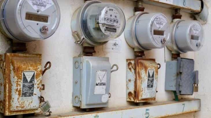 Acuerdo de no hacer cobros extras de luz, beneficiará a 39 millones de hogares: CFE