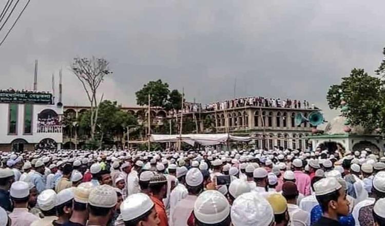 Por funeral de líder islámico, miles de personas violan cuarentena en Bangladesh