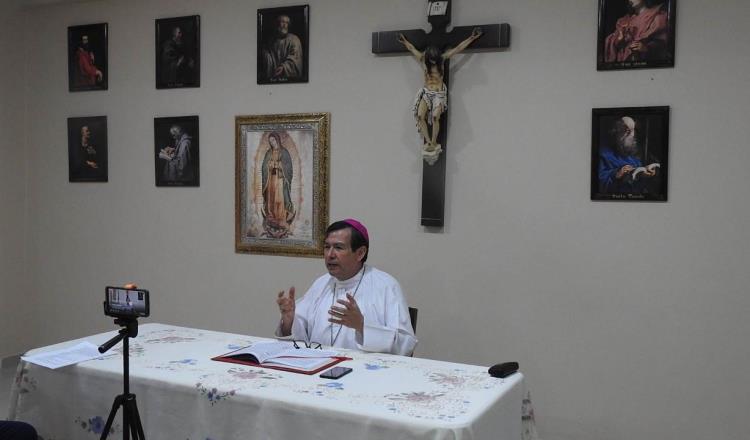 Llama iglesia Católica a no alejarse de Dios